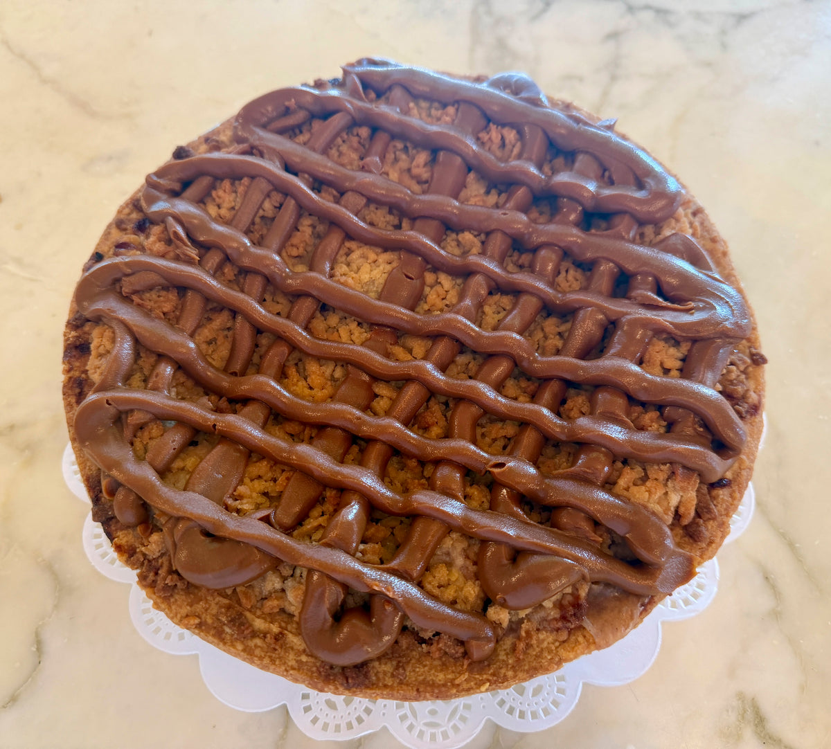 Apple Raisin Caramel Streusel Pie