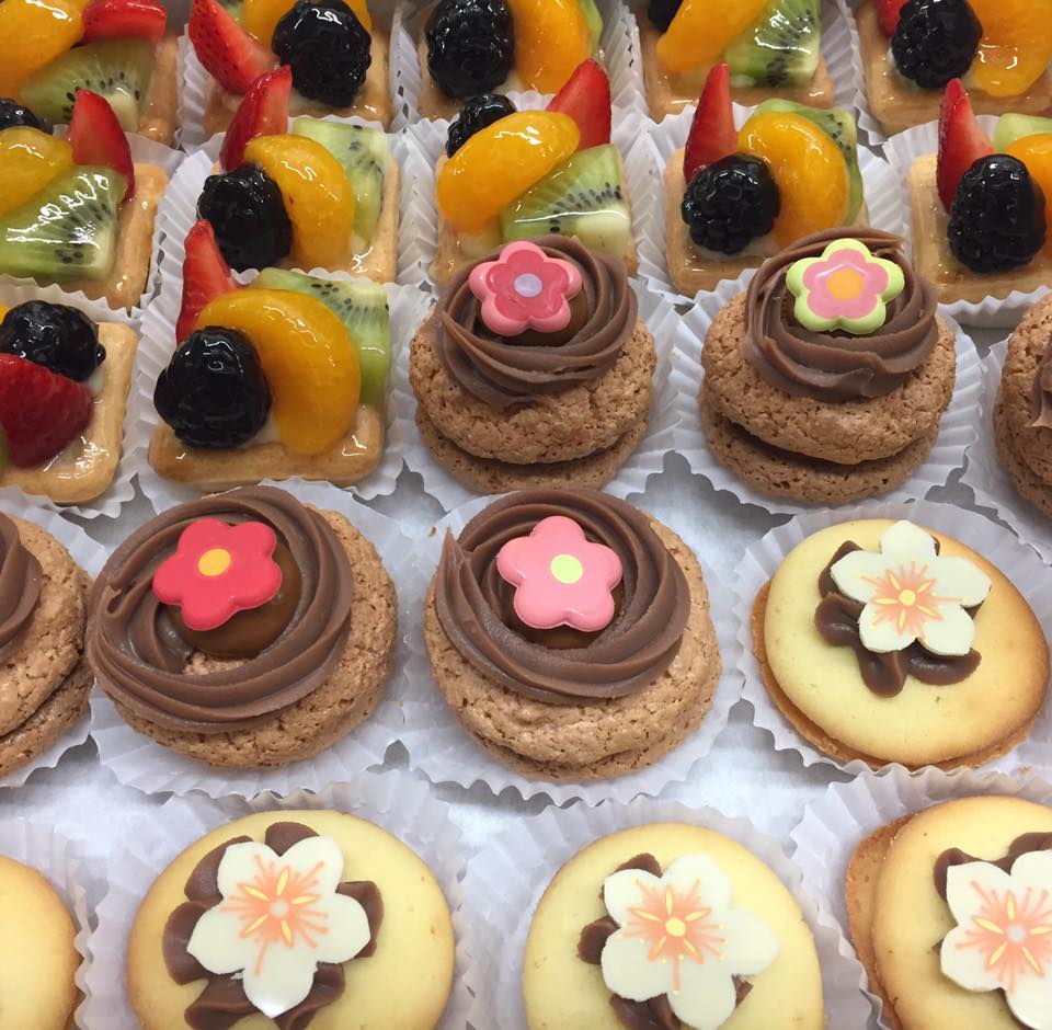 Assorted Small Pastries